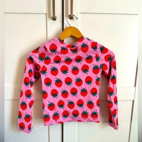 Hannah Anderson girls strawberry rash guard long sleeve swim top size 10 - Picture 2 of 6
